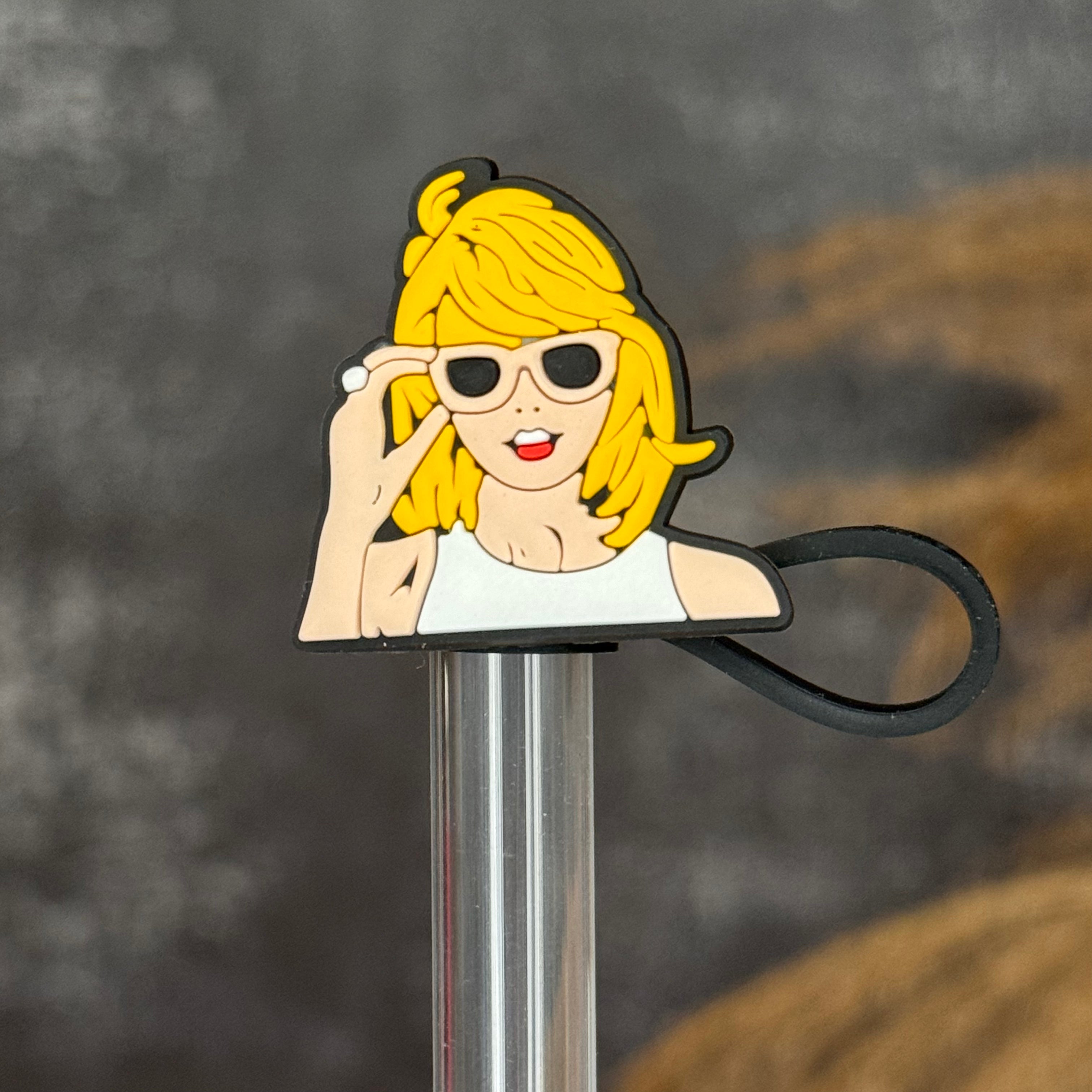 T.Swift Sunglasses Straw Topper black white