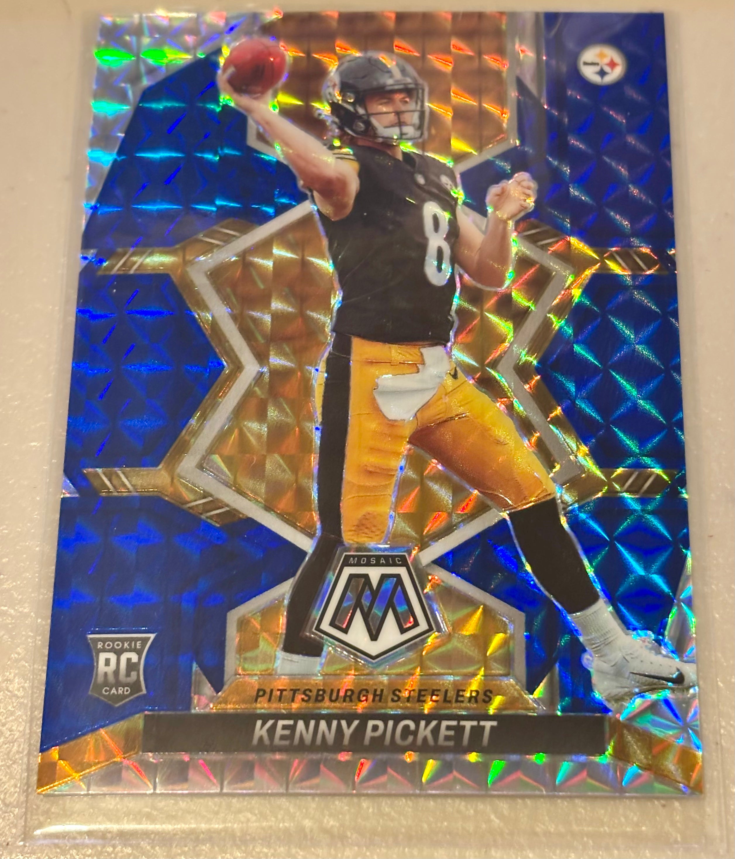 Kenny Pickett - 2022 Panini Mosaic Blue - #301