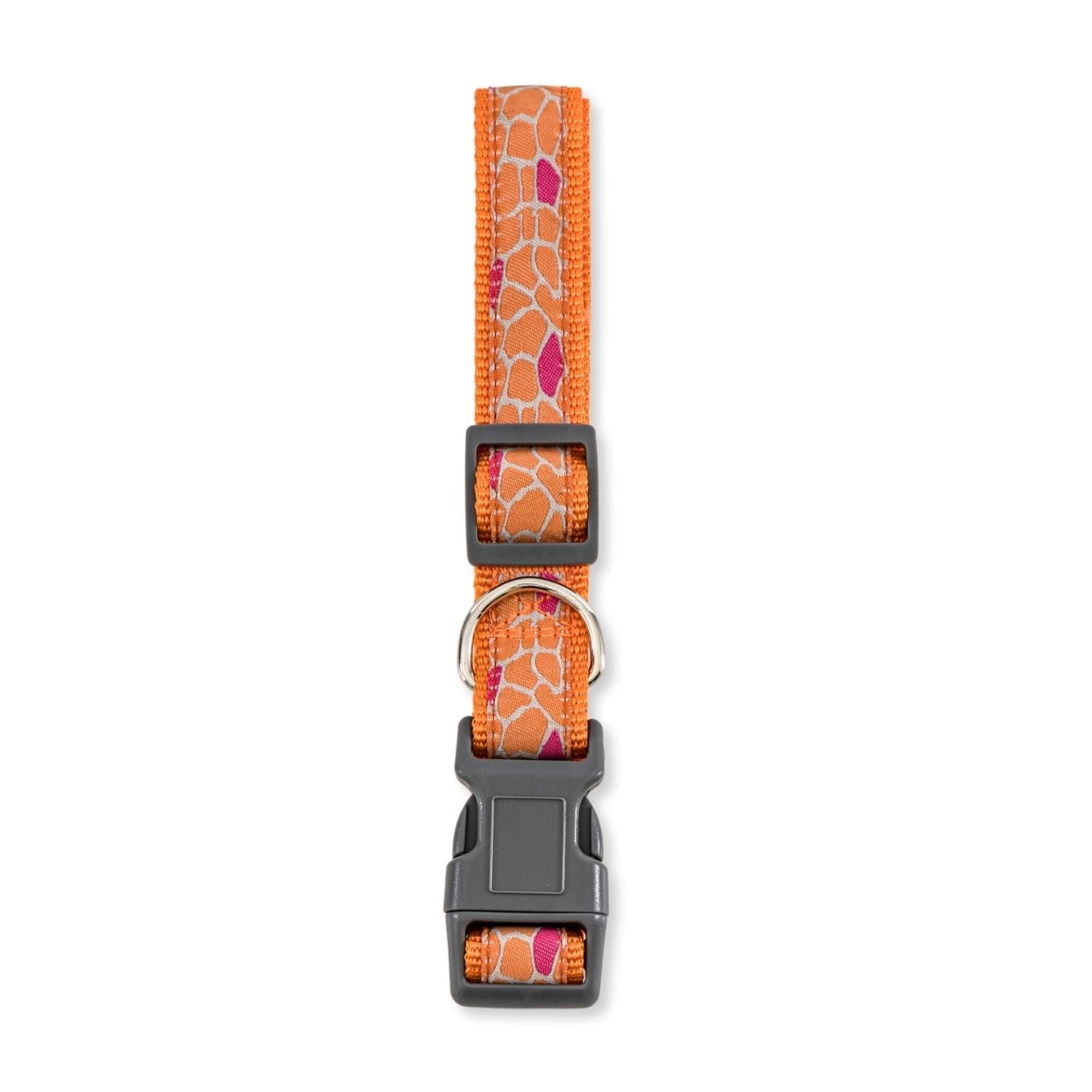 NYLON DOG COLLAR WITH EMBROIDERED GIRAFFE DESIGN/ANIMAL PRINT, SECURE &amp;amp; ADJUSTABLE FIT