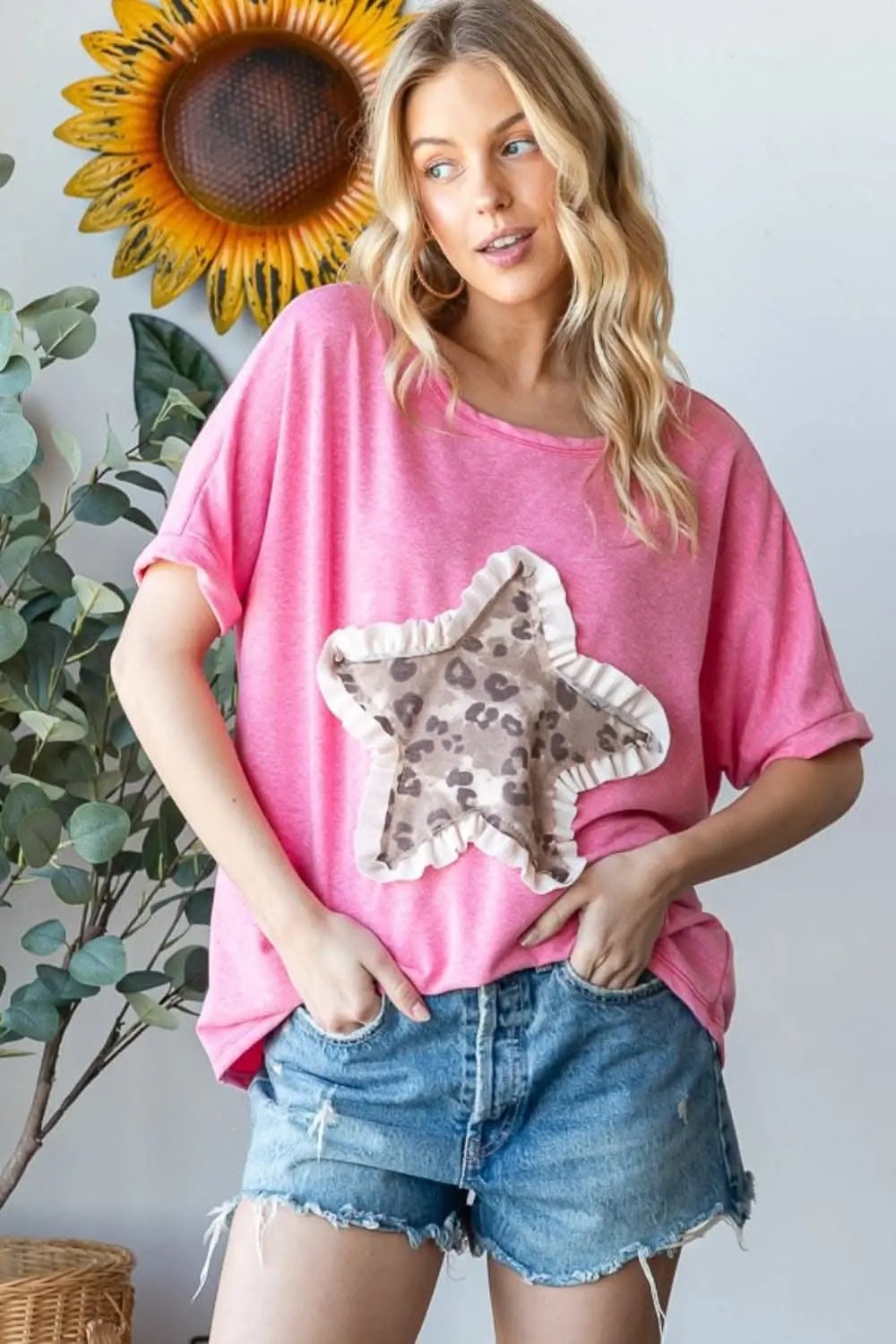 Leopard Star Tee Women&amp;#39;s Casual Graphic T-Shirt Soft &amp;amp; Stylish
