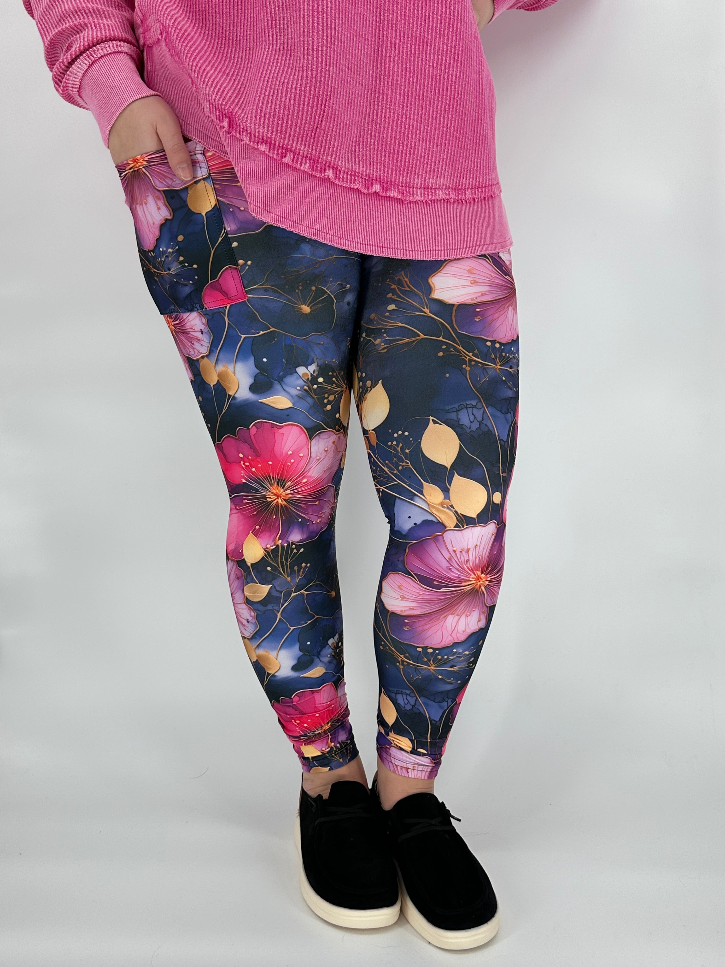 Alcohol Floral Leggings w/ Pockets!