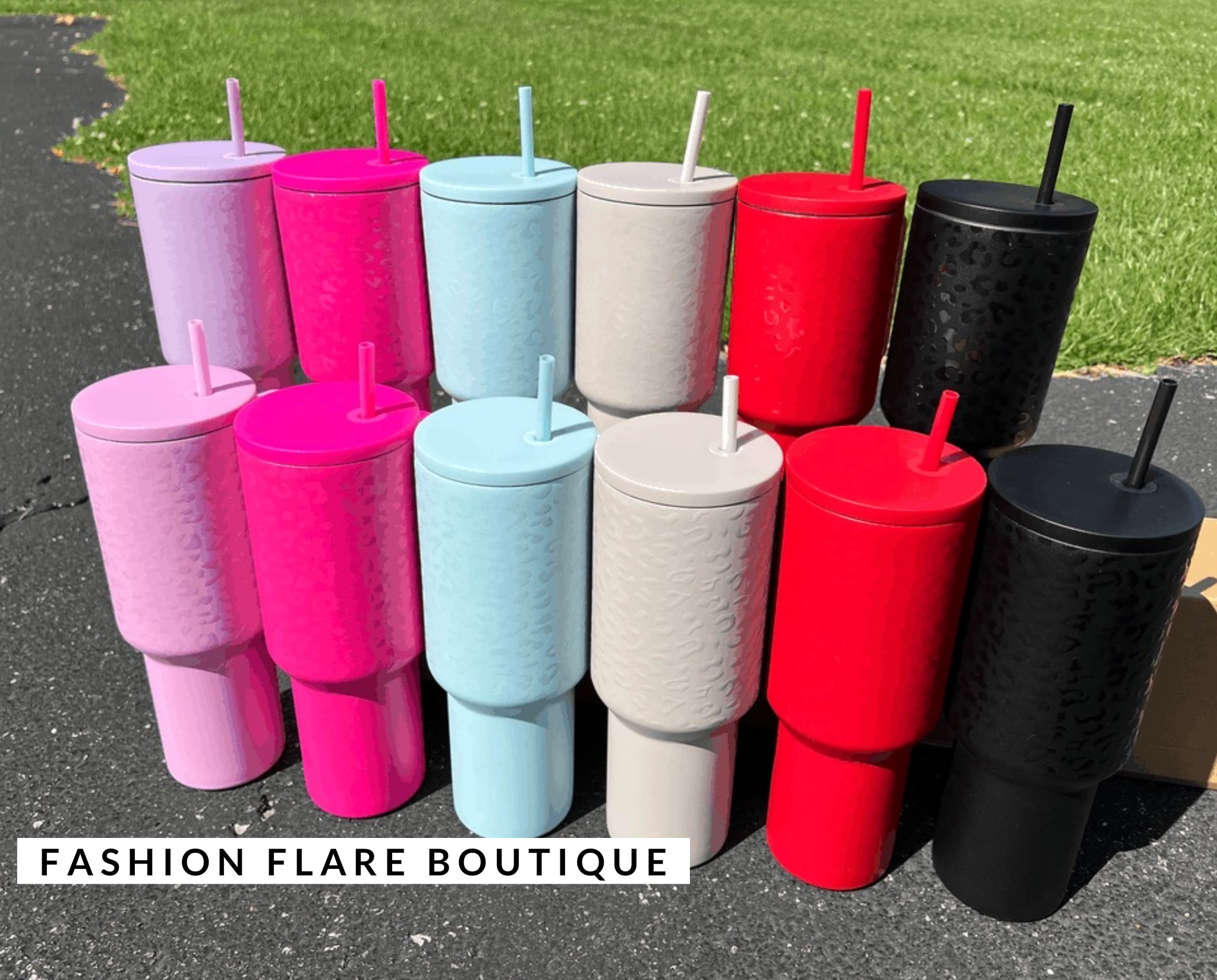 40oz Monochromatic Leopard Tumbler - Pink