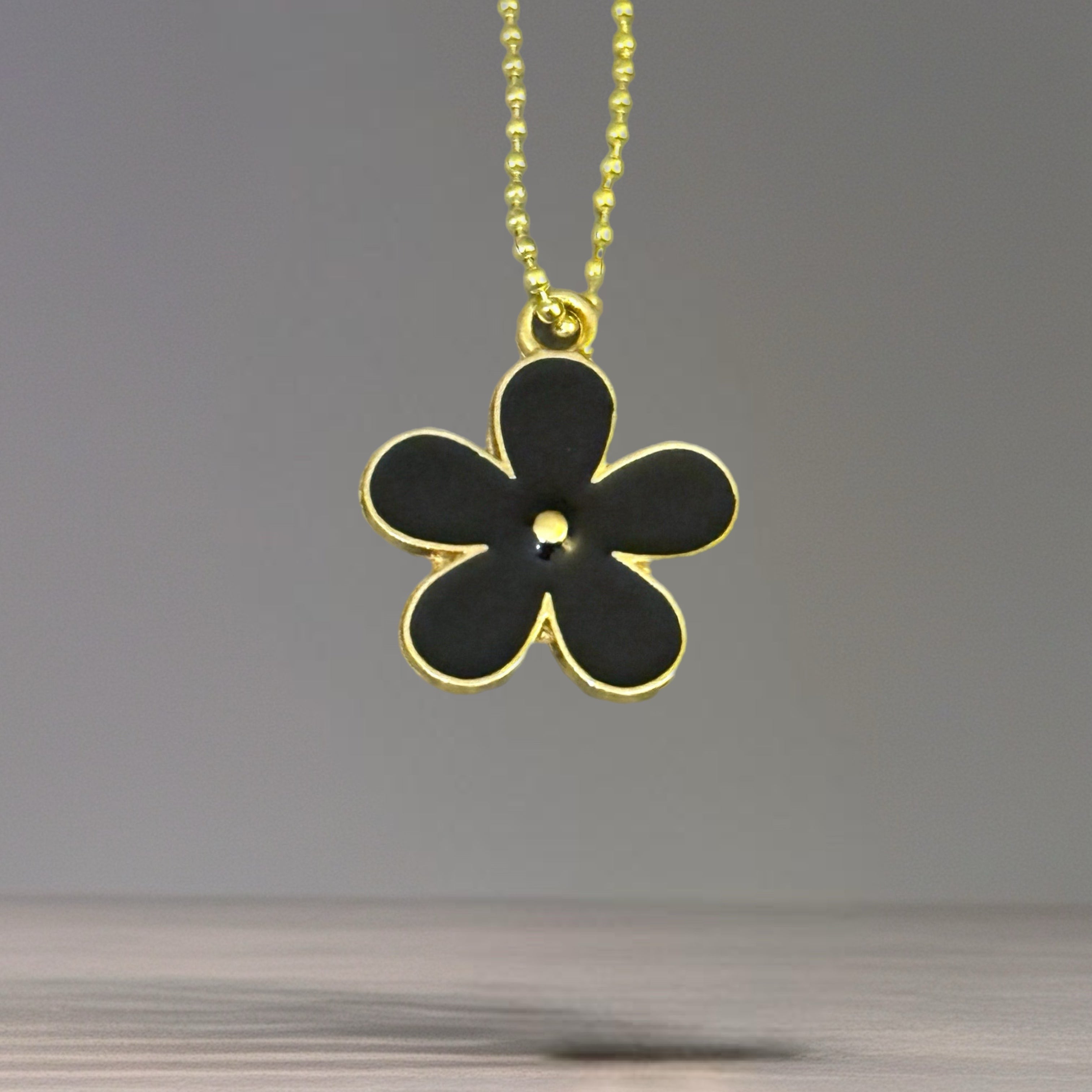 Black Daisy Charm - Tumbler Handle Charm