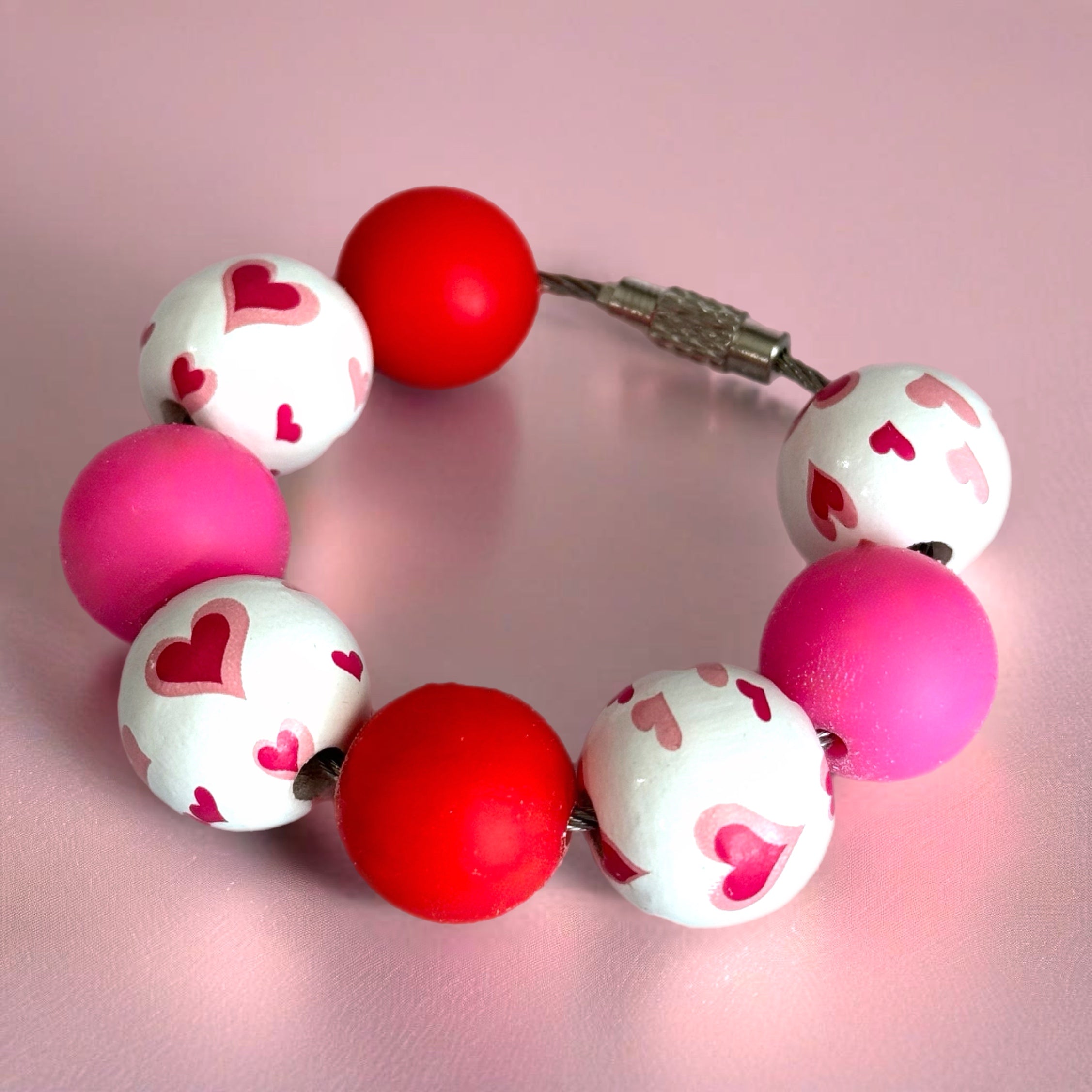 Hearts Pink &amp;amp; Red Handle Bracelet - Tumbler Handle Charm