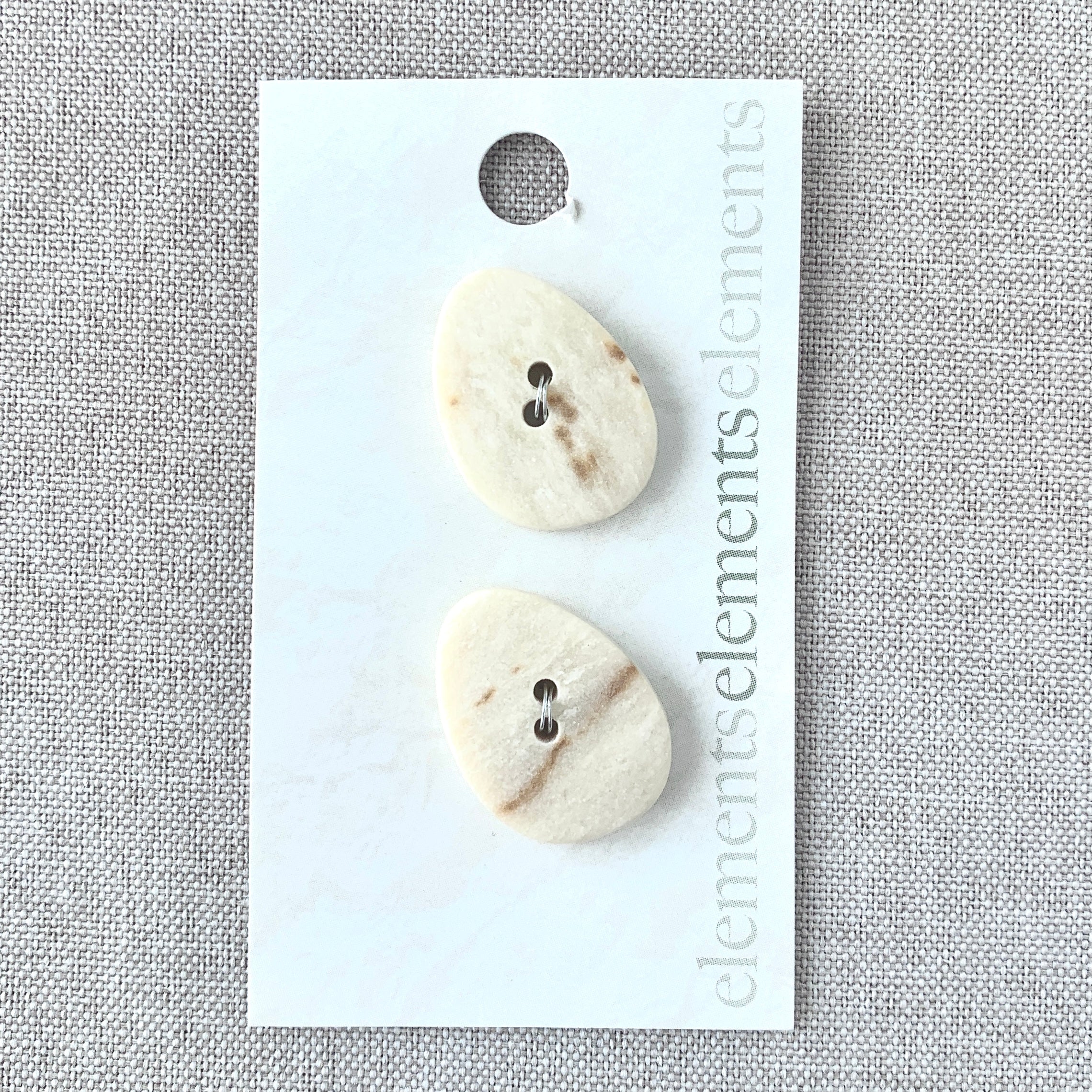 2904 Ivory Stone - Elements Elements Elements - 2 Holes - 25mm - Cream