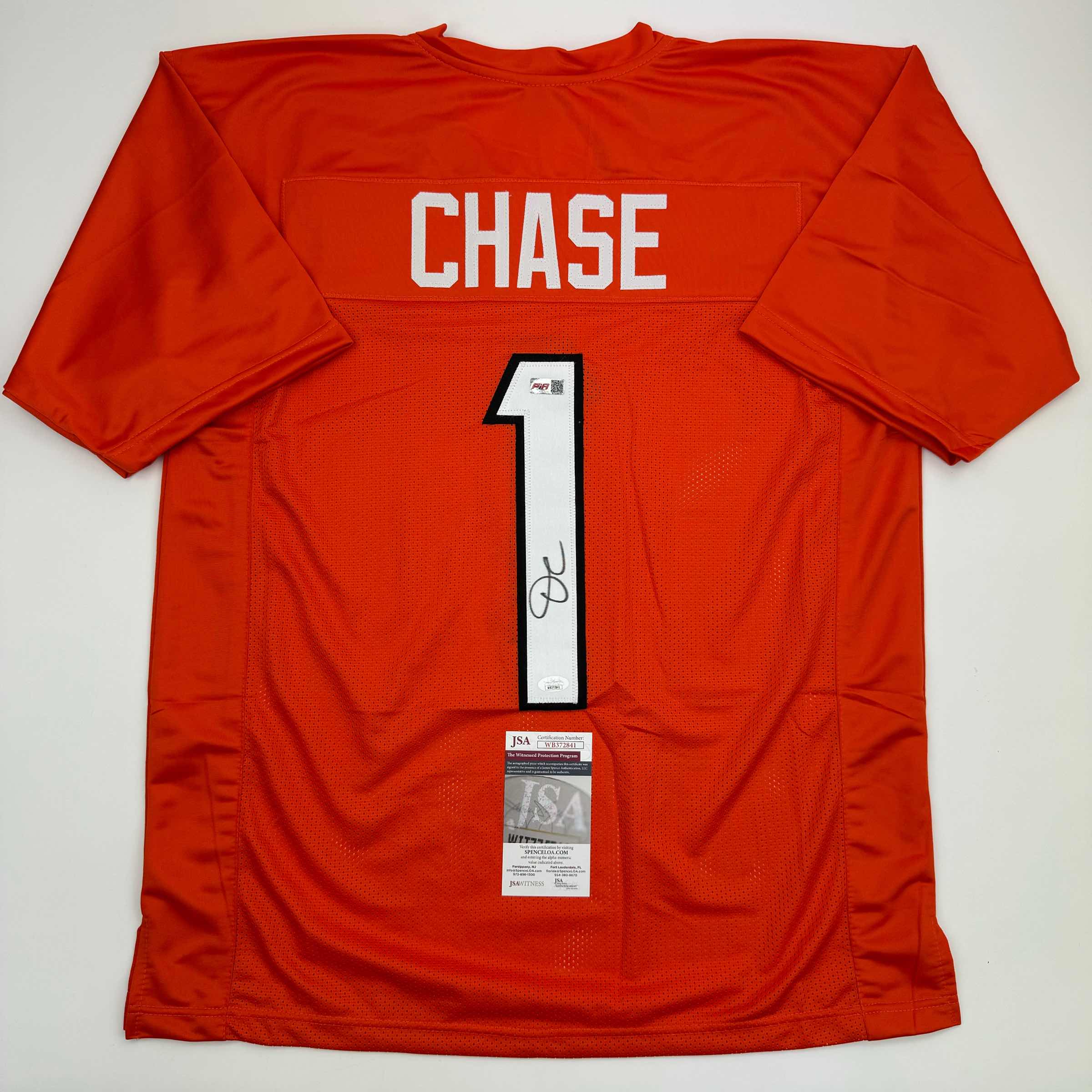 Autographed/Signed Ja&amp;#39;Marr Chase Cincinnati Orange Football Jersey JSA COA