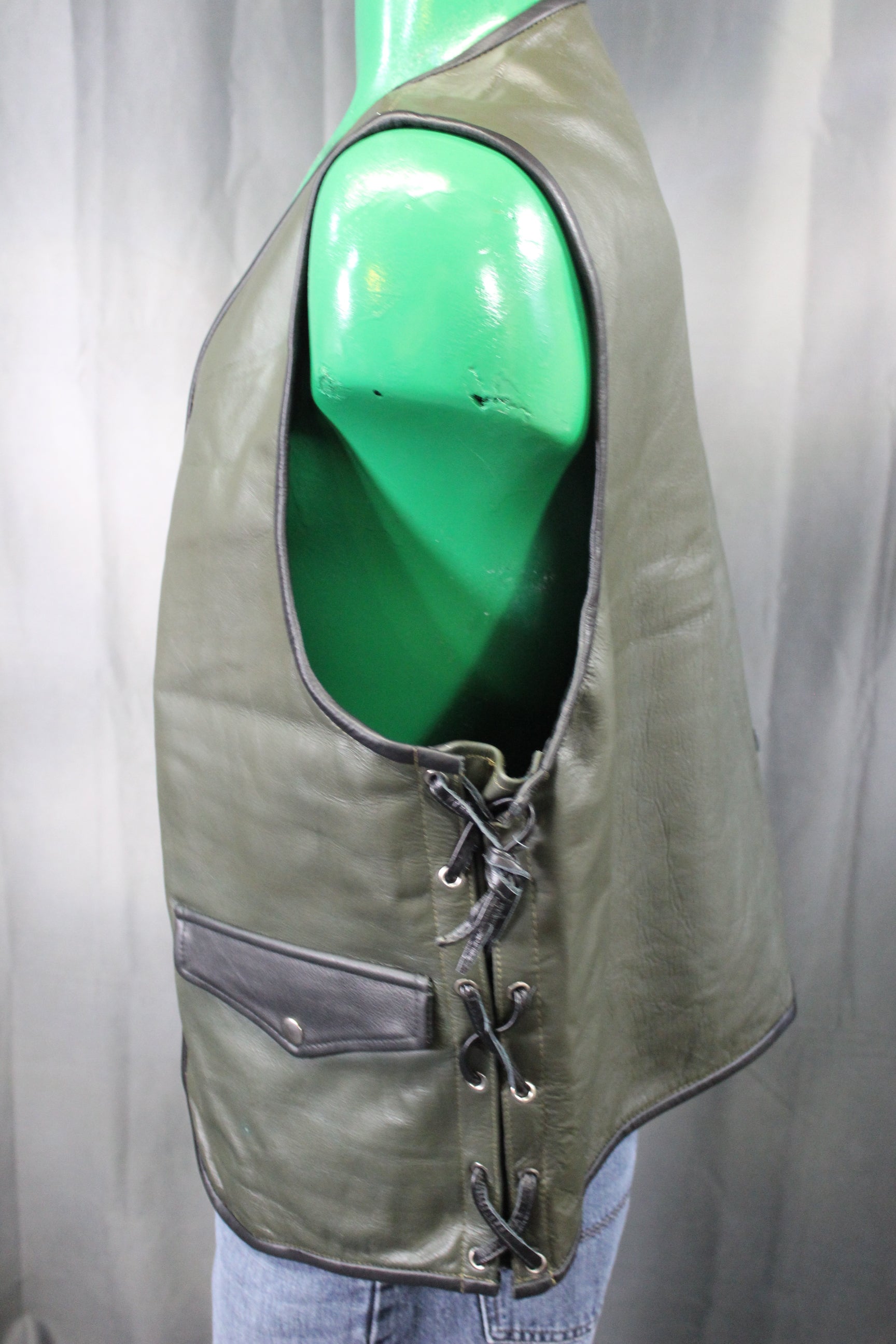 OnF Leather Bar Vest - Hunter Green with Black Highlights
