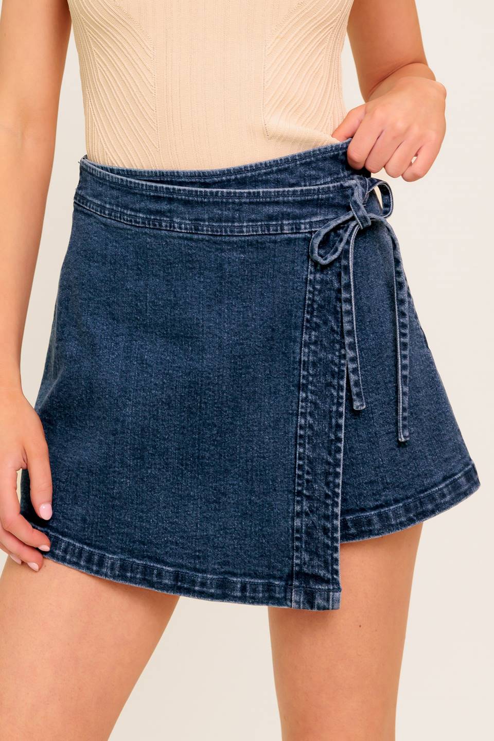 SUGAR SKY MEDIUM DENIM SKORT