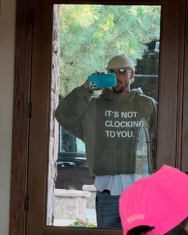 Justin Bieber It’s Not Clocking To You Hoodie
