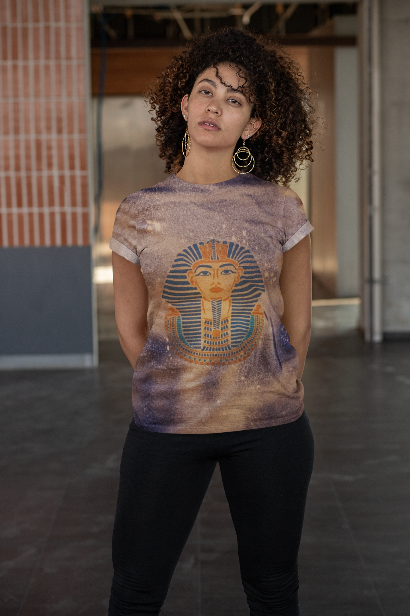 Kemet Sky Women&amp;#39;s Snug Fit T-shirt