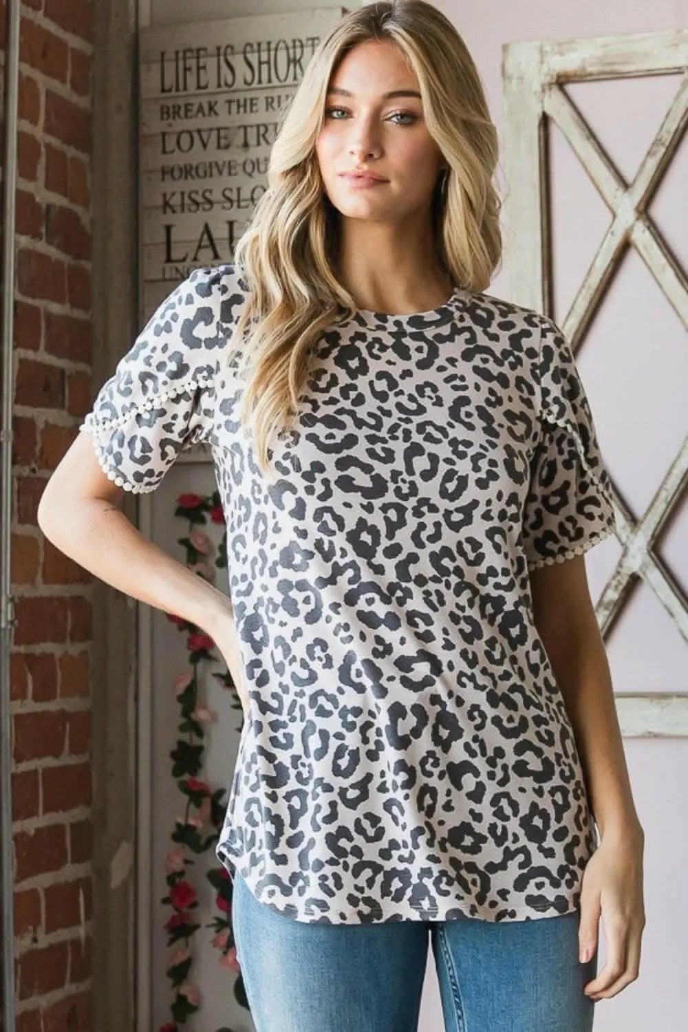 Leopard Print Tee - Petal Sleeve - Casual Round Neck Top