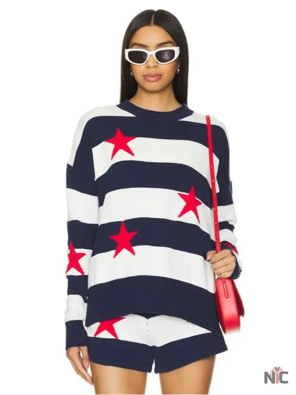 Love Hotel S01 Shannon Beador Red Stars Striped Sweater