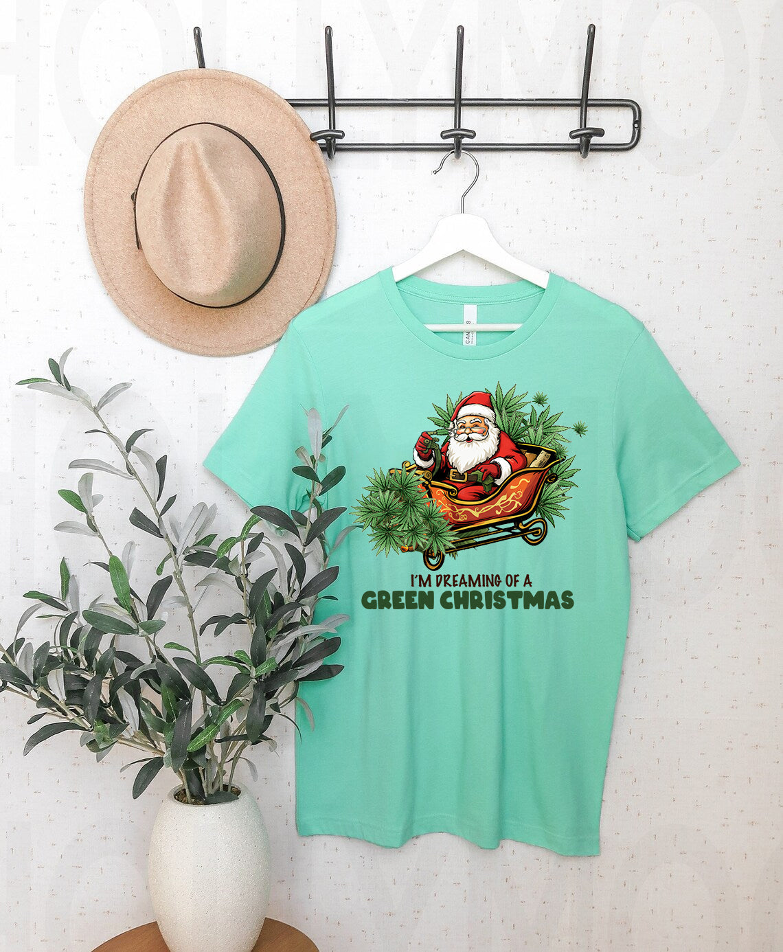 I&amp;#39;m Dreaming of a Green Christmas Graphic Tee