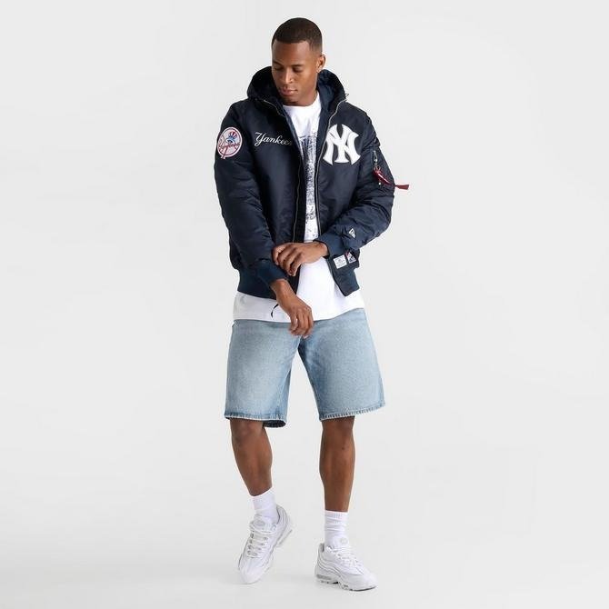 Men&amp;#39;s New Era x Alpha Industries New York Yankees MLB Hooded Bomber Jacket