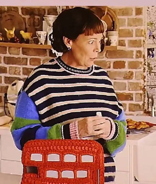 The Roses 2025 Olivia Colman Sweatshirt