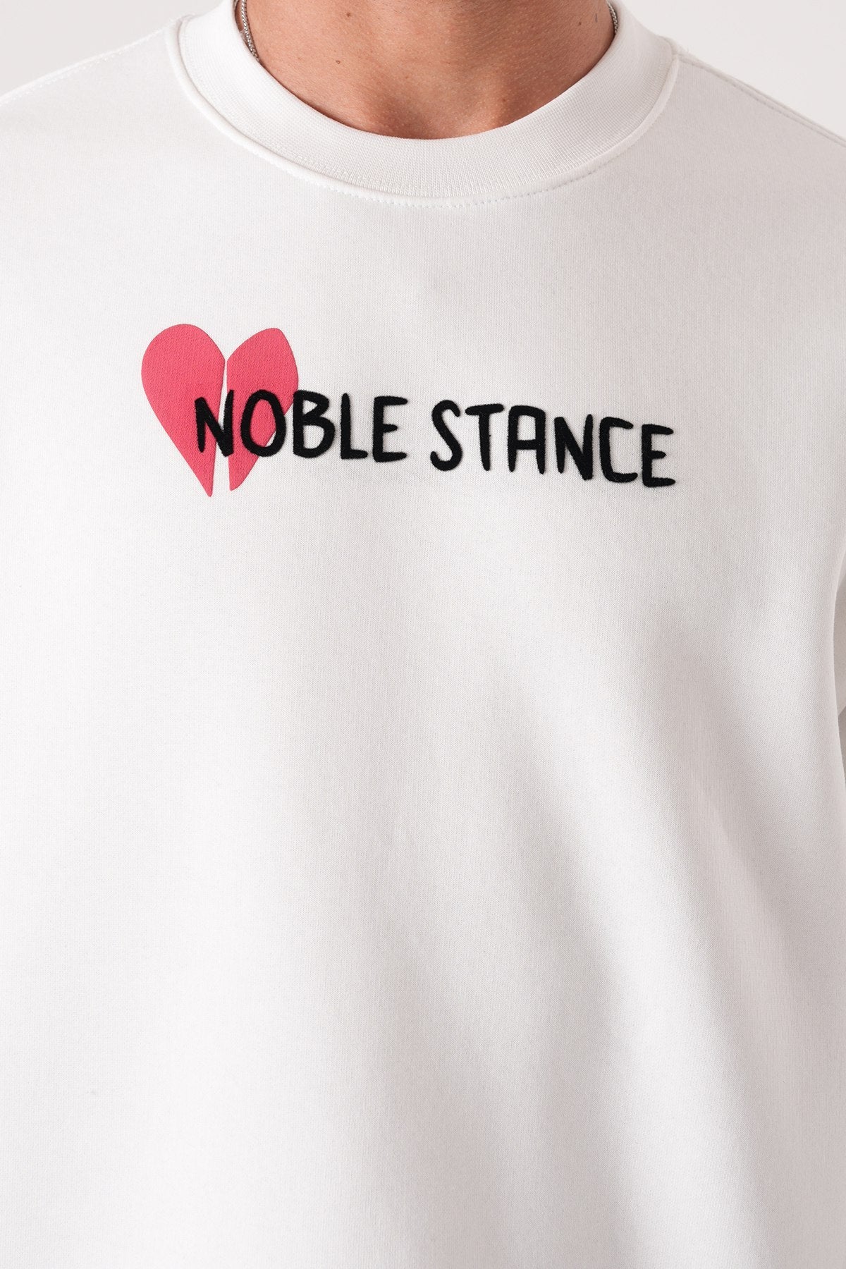 Noble Stance Oversized Sweatshirt: Artistic Heart &amp;amp; Dog Graphic