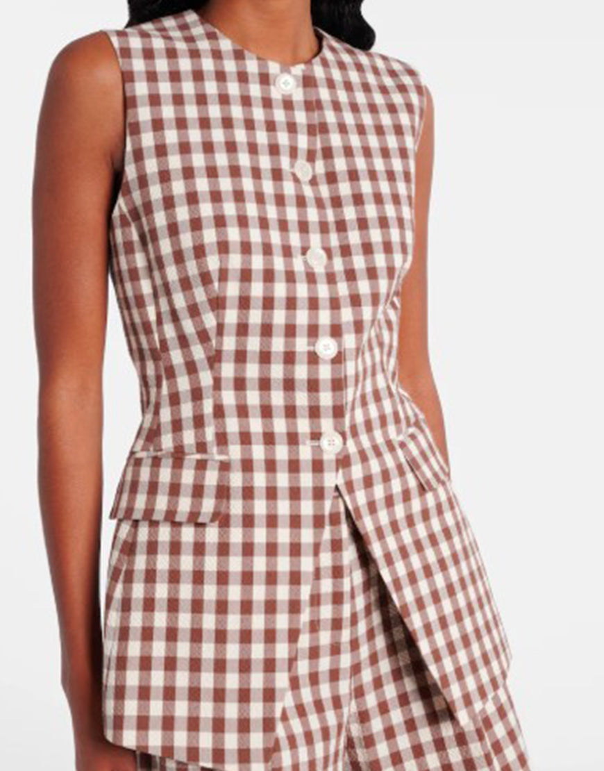Only Murders In The Building S05 Selena Gomez Gingham Vest