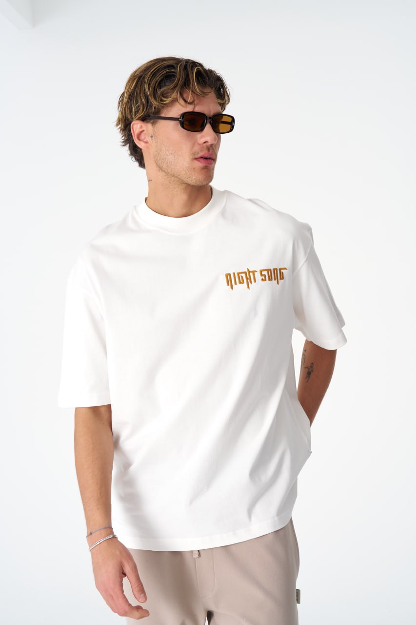 Night Song Jellyfish Graphic Oversize Cotton Tee