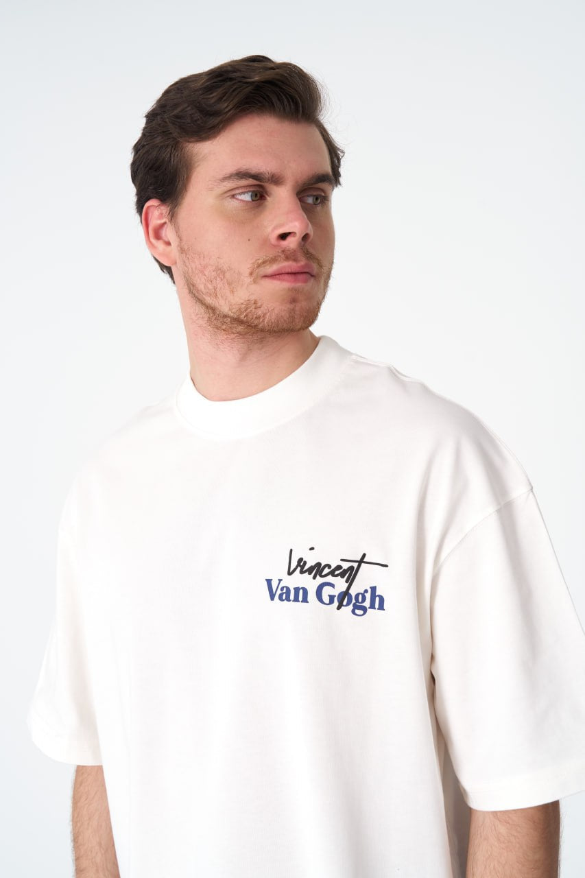 Oversize Cotton Tee / Vincent Van Gogh Artist Name &amp;amp; Art Print