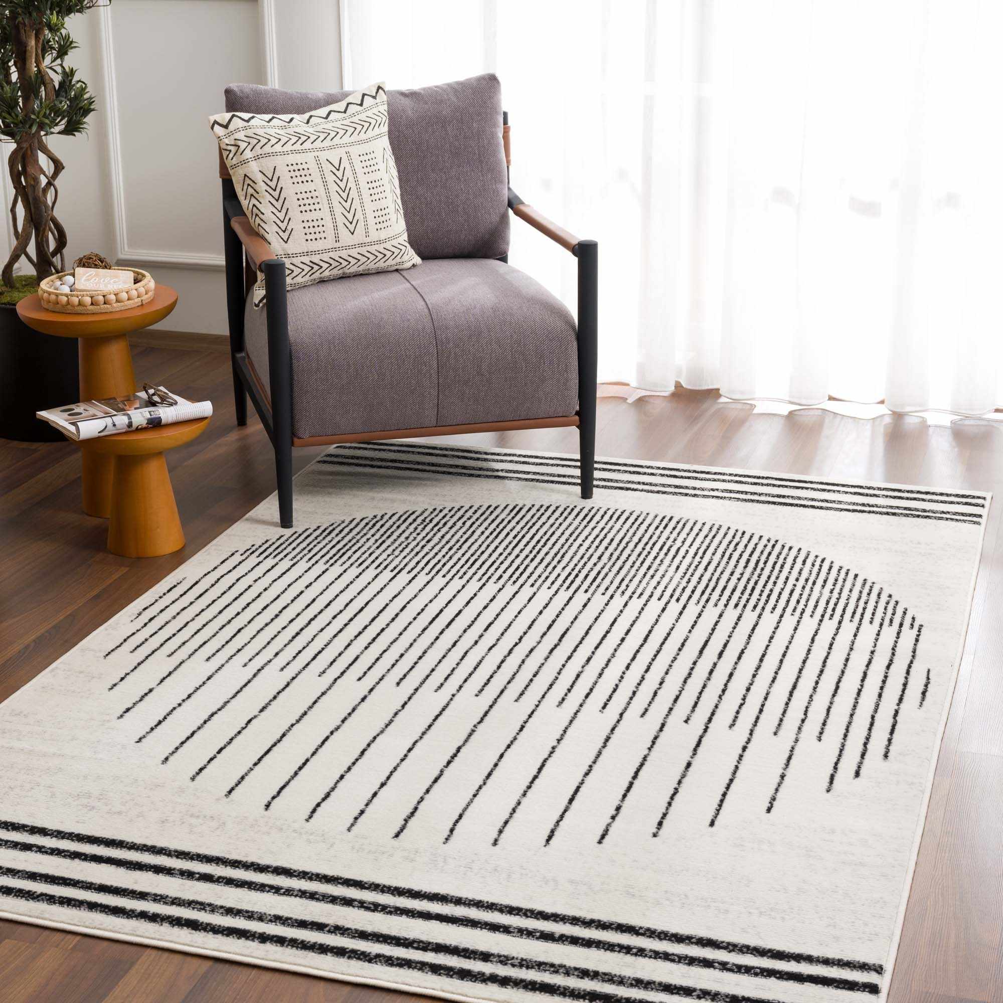 Angus Black&amp;amp;White Geometric Area Rug
