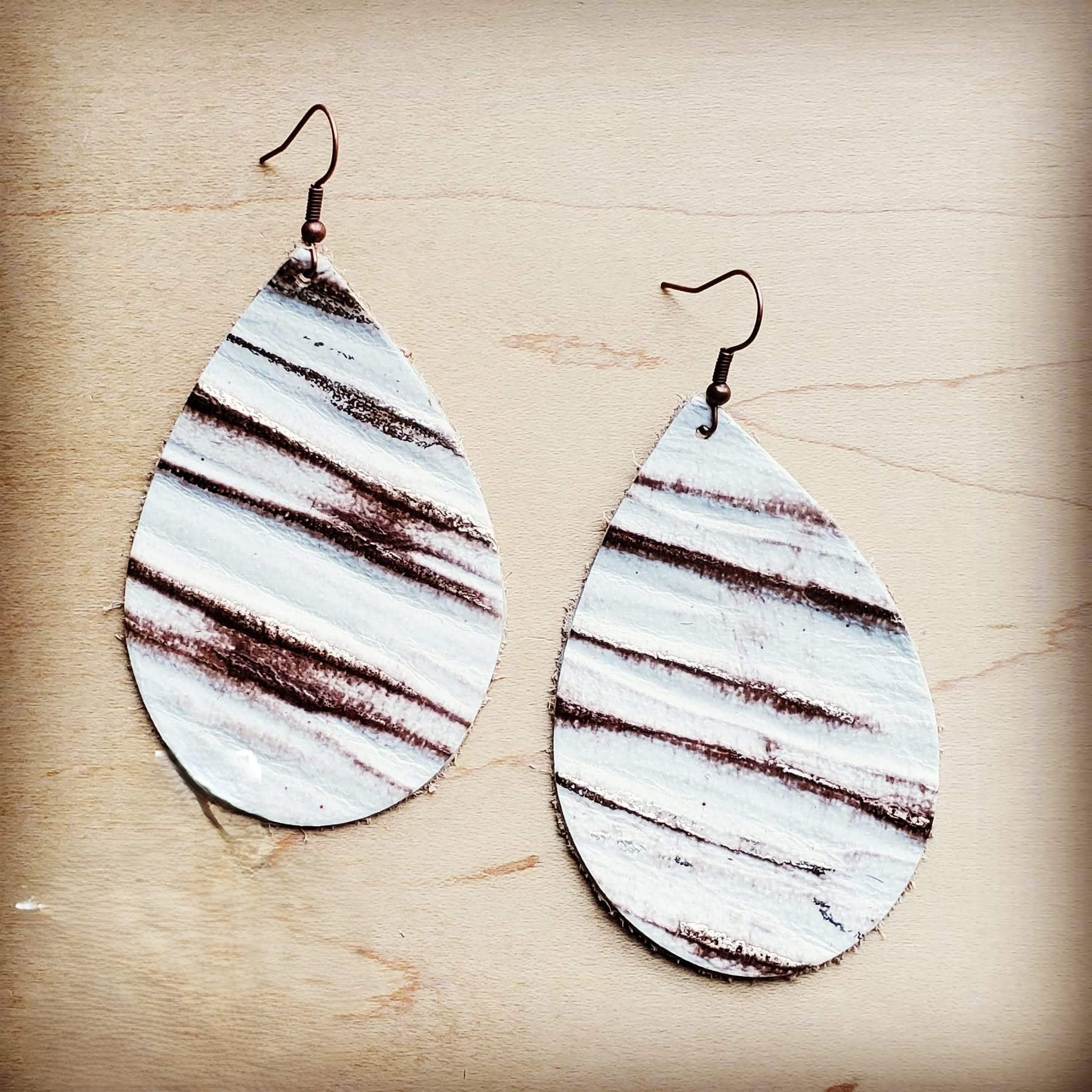 **Leather Teardrop Earring-White Chateau 204s