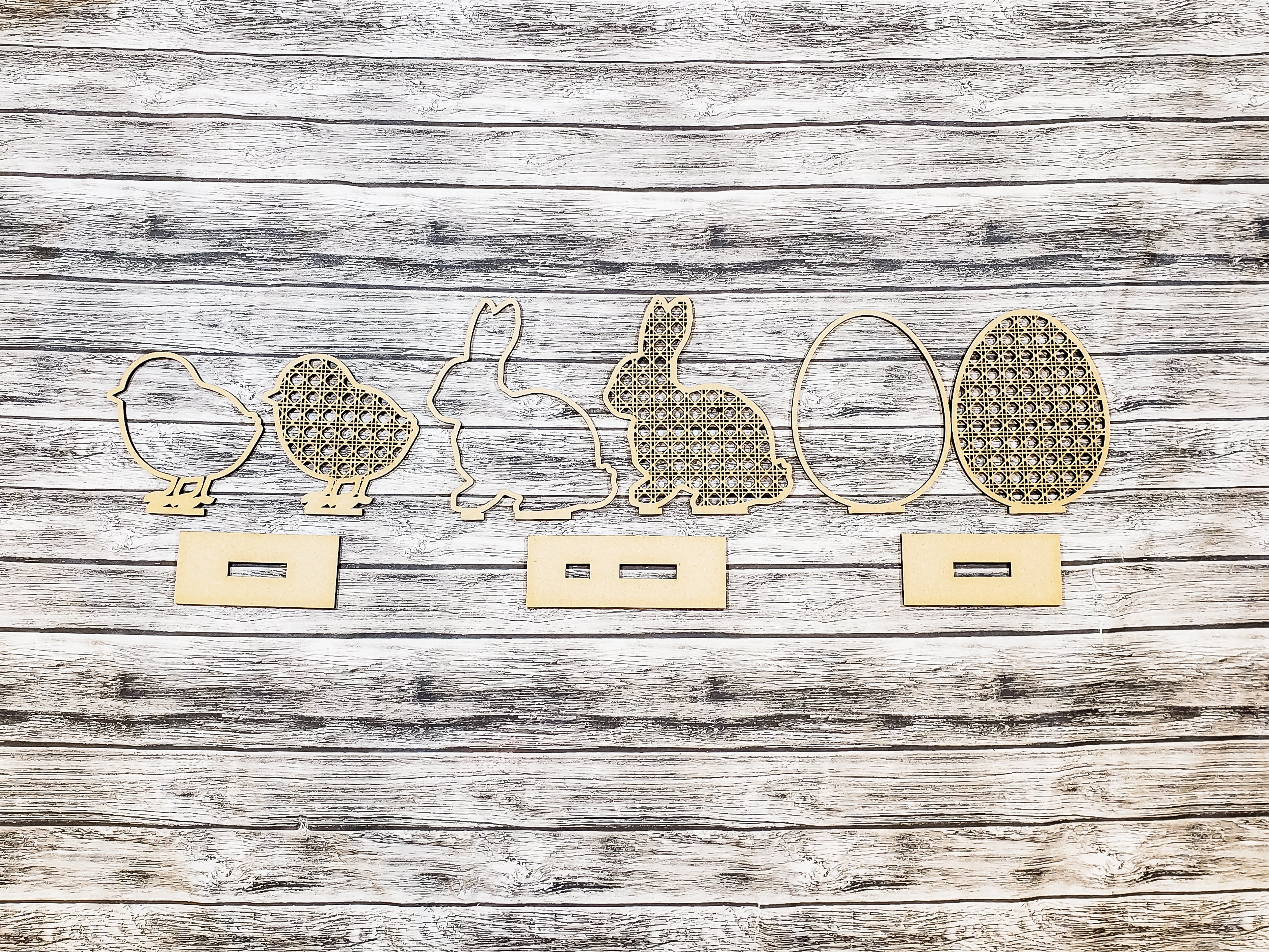 Rattan Easter Standing Chick Bunny Egg