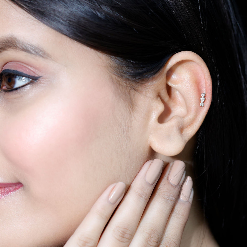 Simple Three Diamond Cartilage Earring with Flat Back
