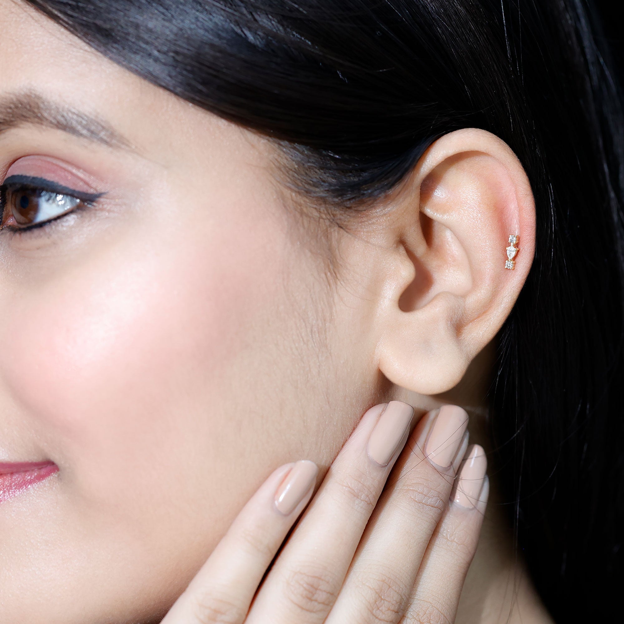 Simple Three Diamond Cartilage Earring with Flat Back