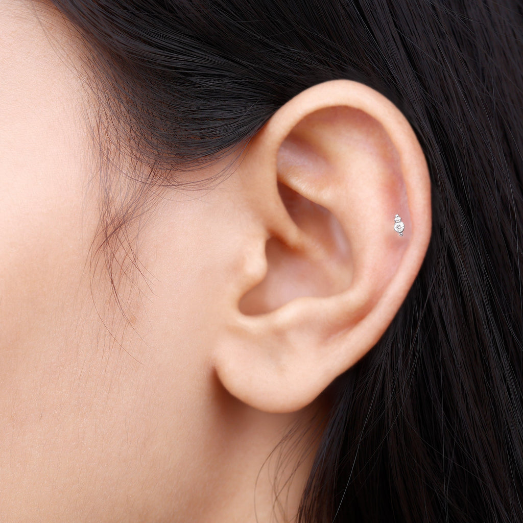 Simple Gold Beaded Diamond Conch Earring