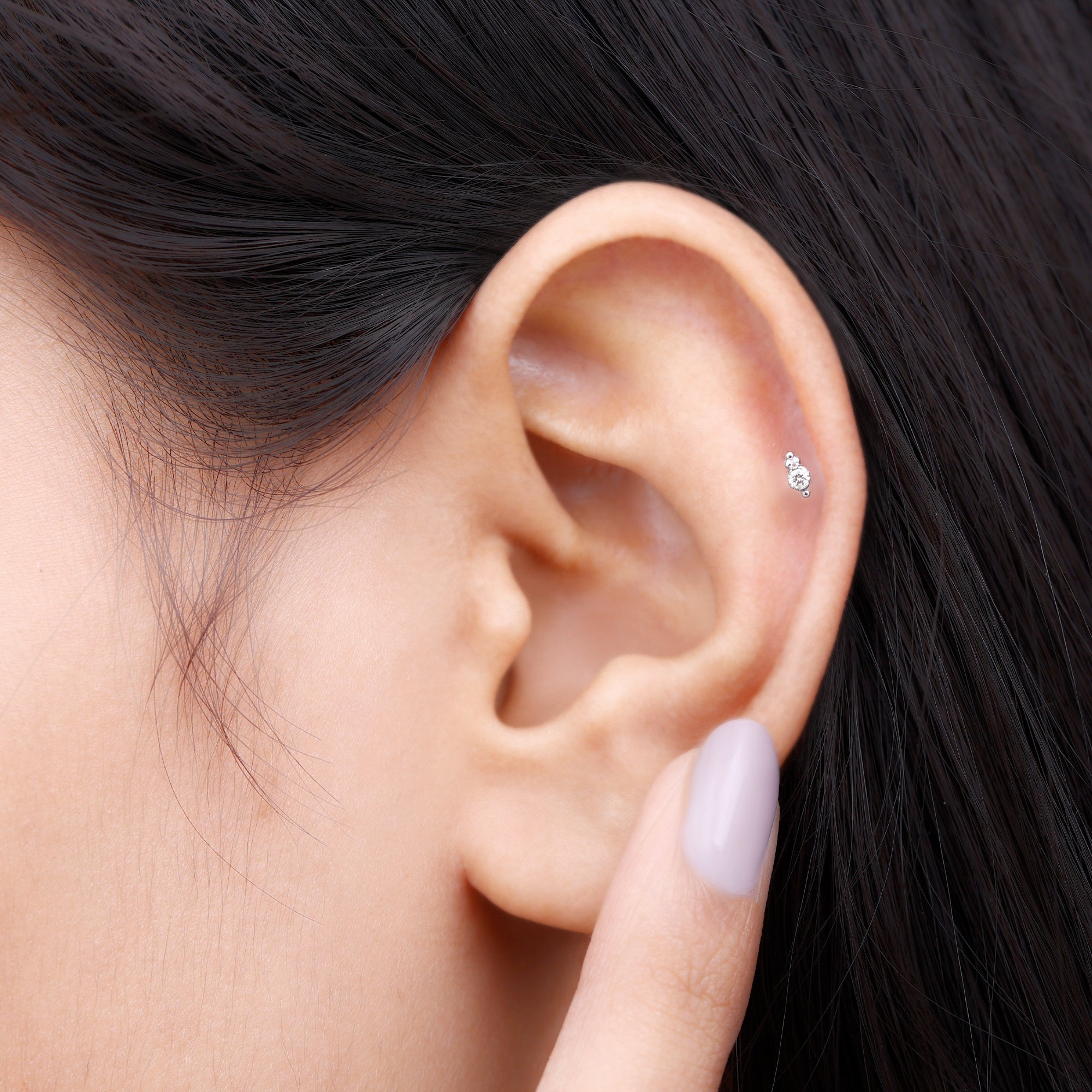 Simple Gold Beaded Diamond Conch Earring