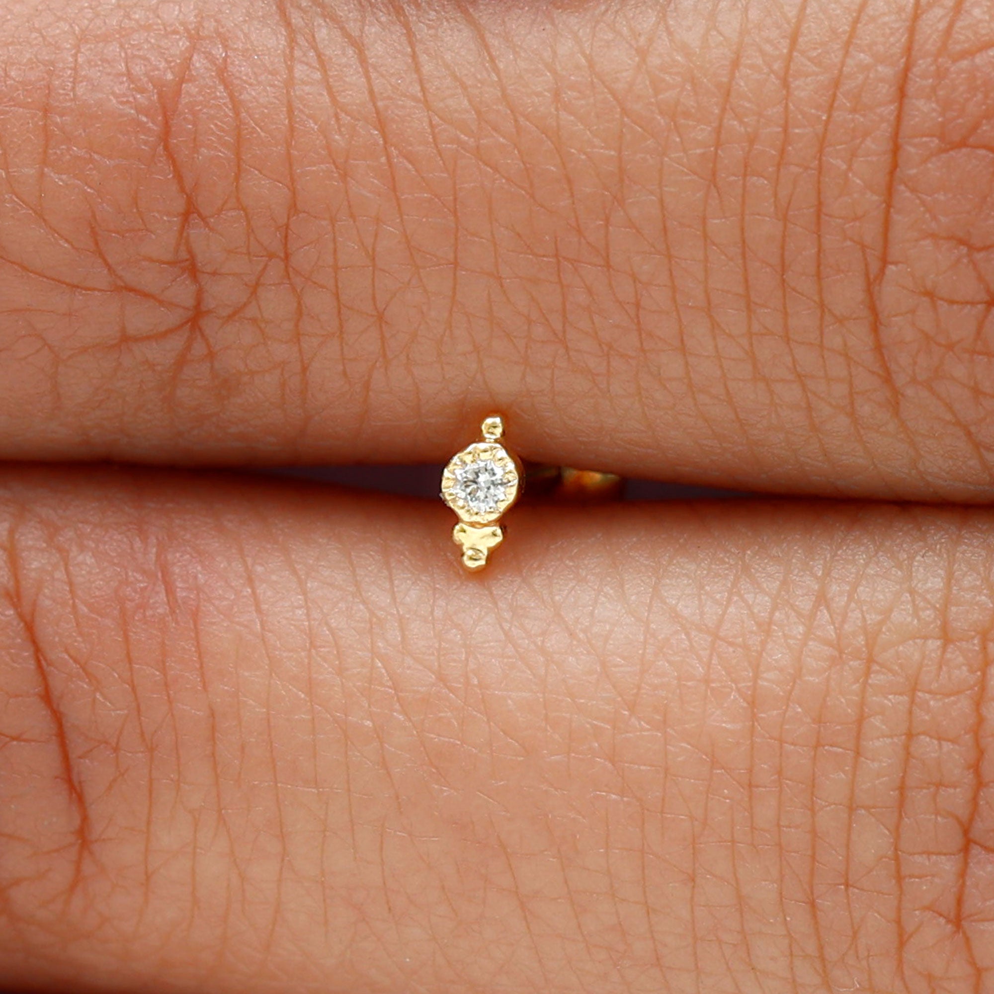 Simple Gold Beaded Diamond Conch Earring