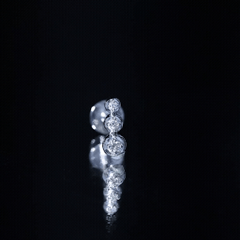 Natural Round Diamond Three Stone Tragus Earring