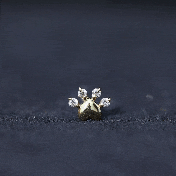 Round Moissanite Gold Heart Paw Earring for Helix Piercing