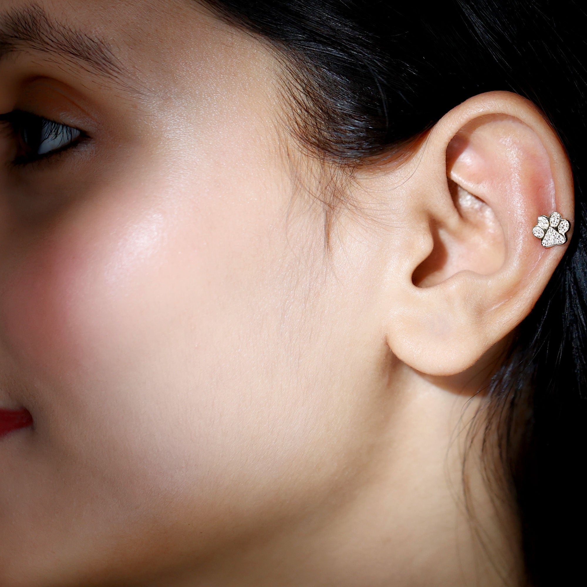 Moissanite Gold Dog Paw Print Earring for Cartilage Piercing