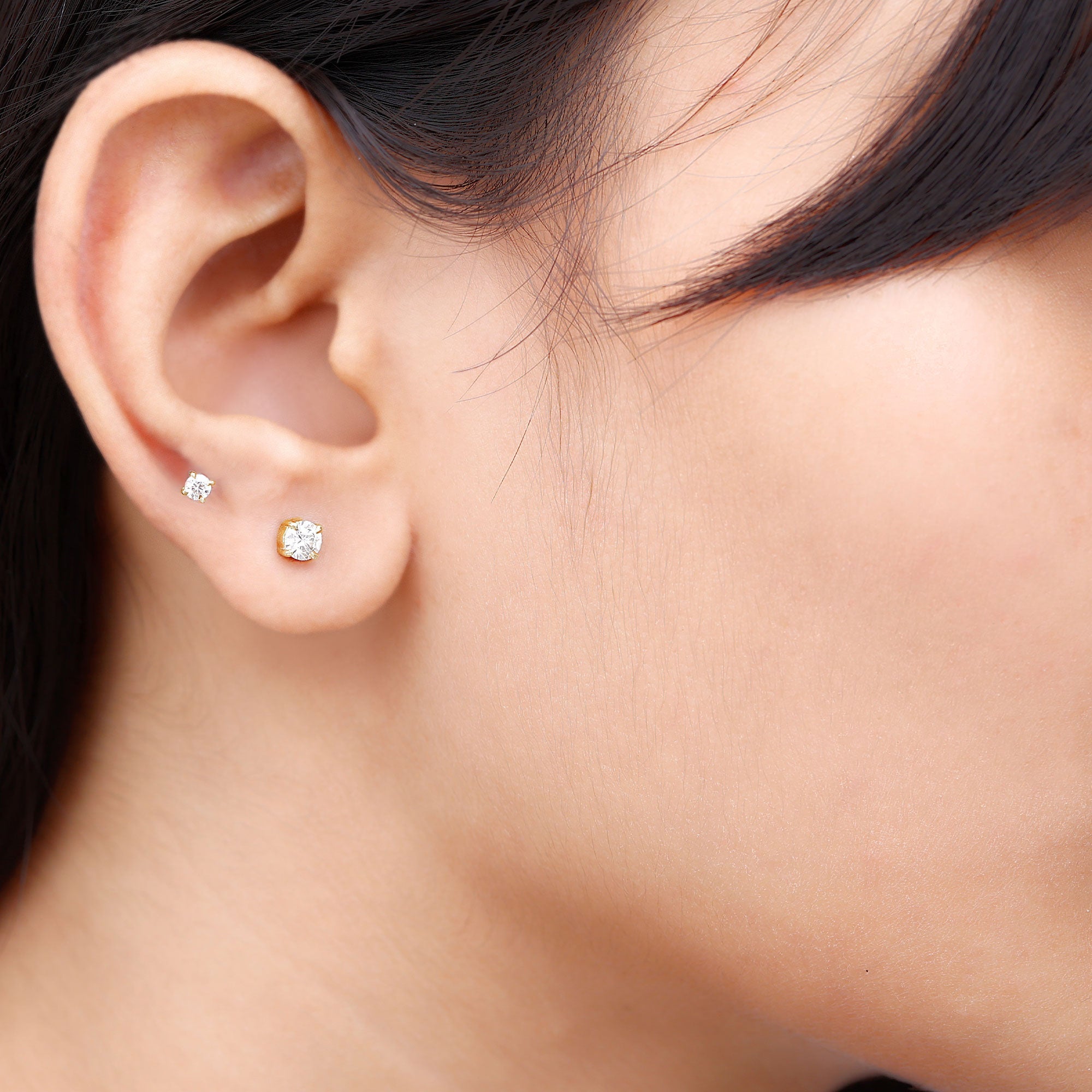 Round Moissanite Simple Helix Earring Set in Gold