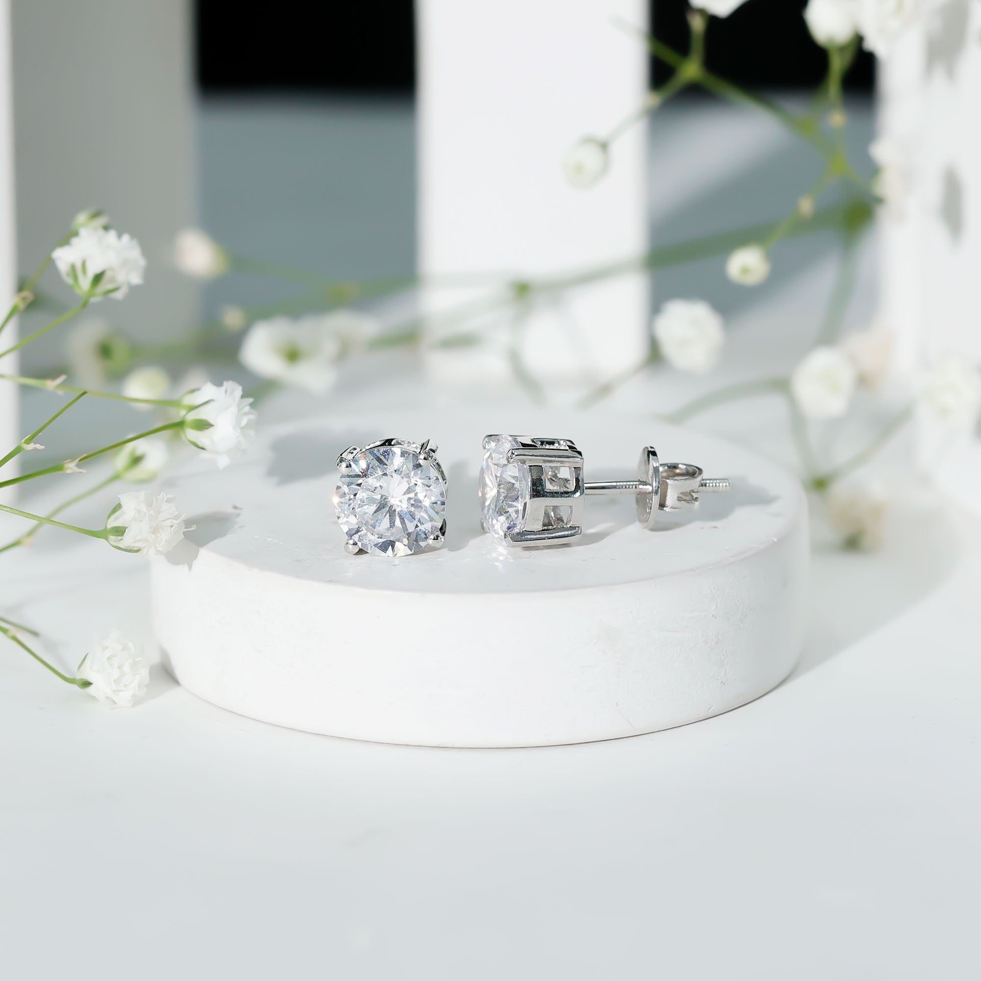 Solitaire 7 MM Cubic Zirconia Stud Earrings with Screw Back