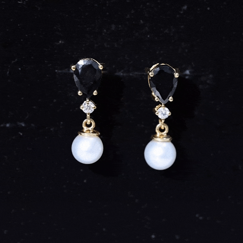 Natural Elegant Pearl Dangle Earrings with Black Onyx