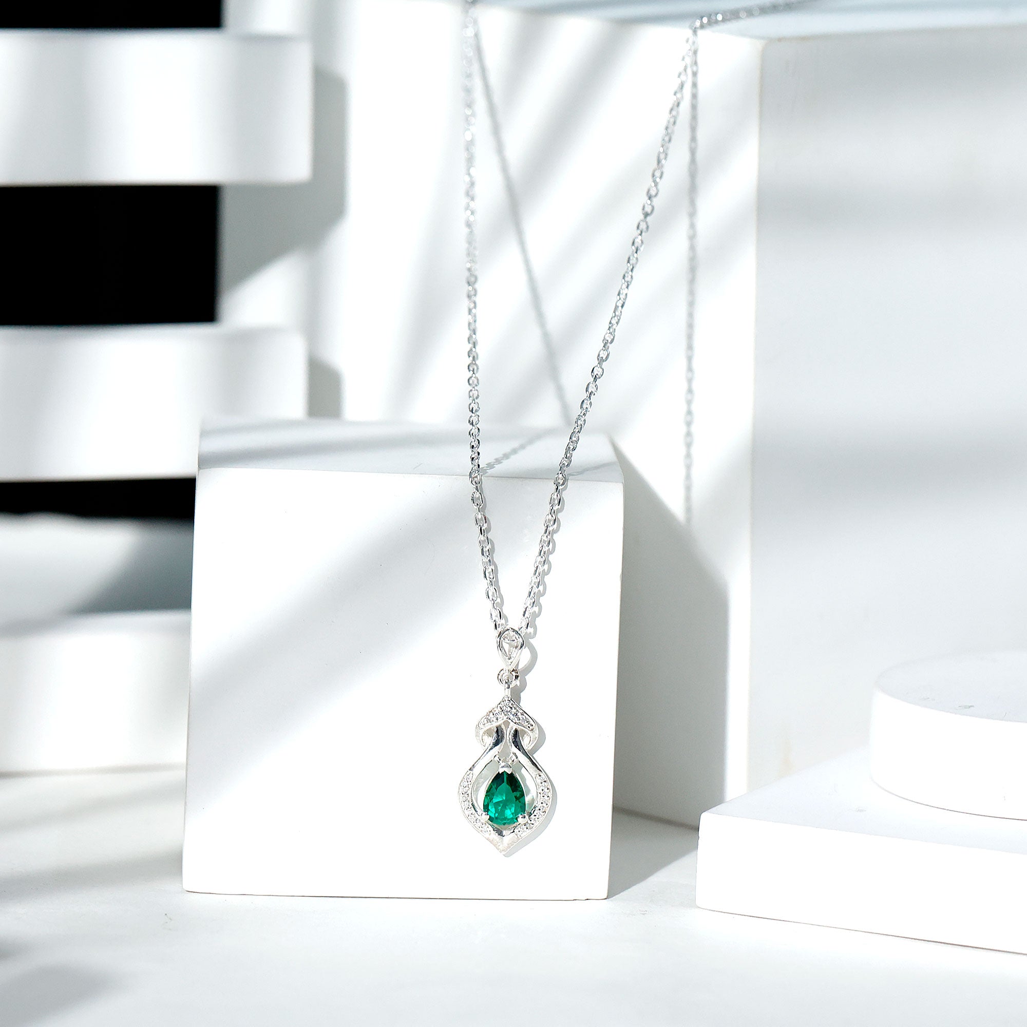 Vintage Inspired Lab Created Emerald Dangle Necklace for Wedding