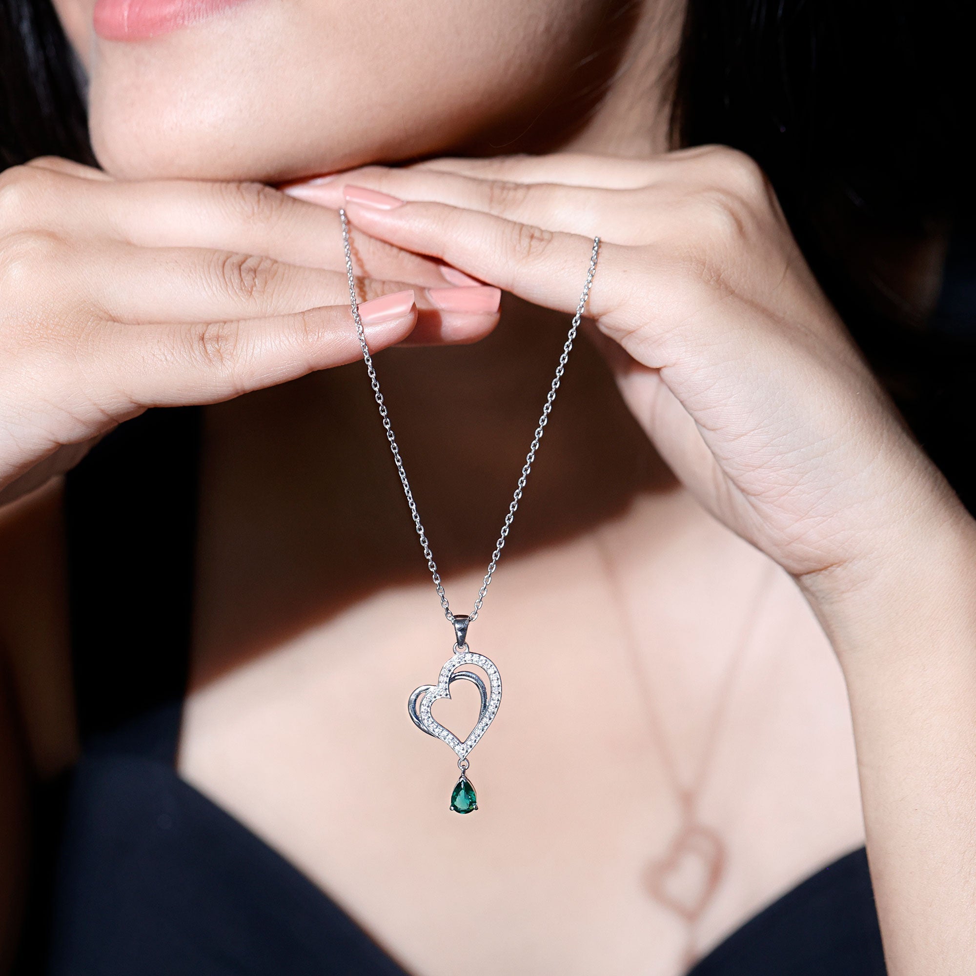 Sterling Silver Emerald Heart Pendant Necklace – Dainty Gift for Her