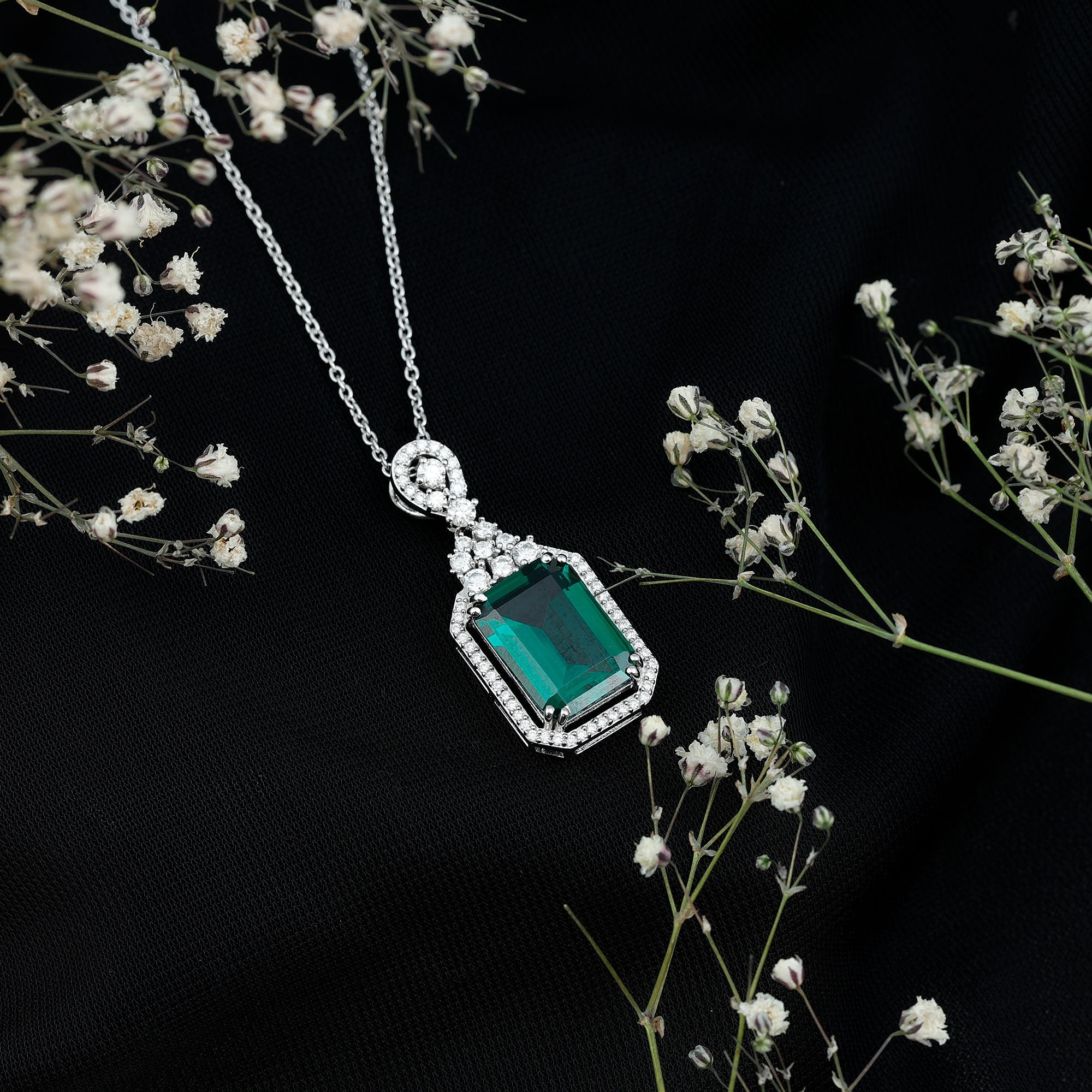 Created Emerald Vintage Style Pendant Necklace for Women With Silver Chain