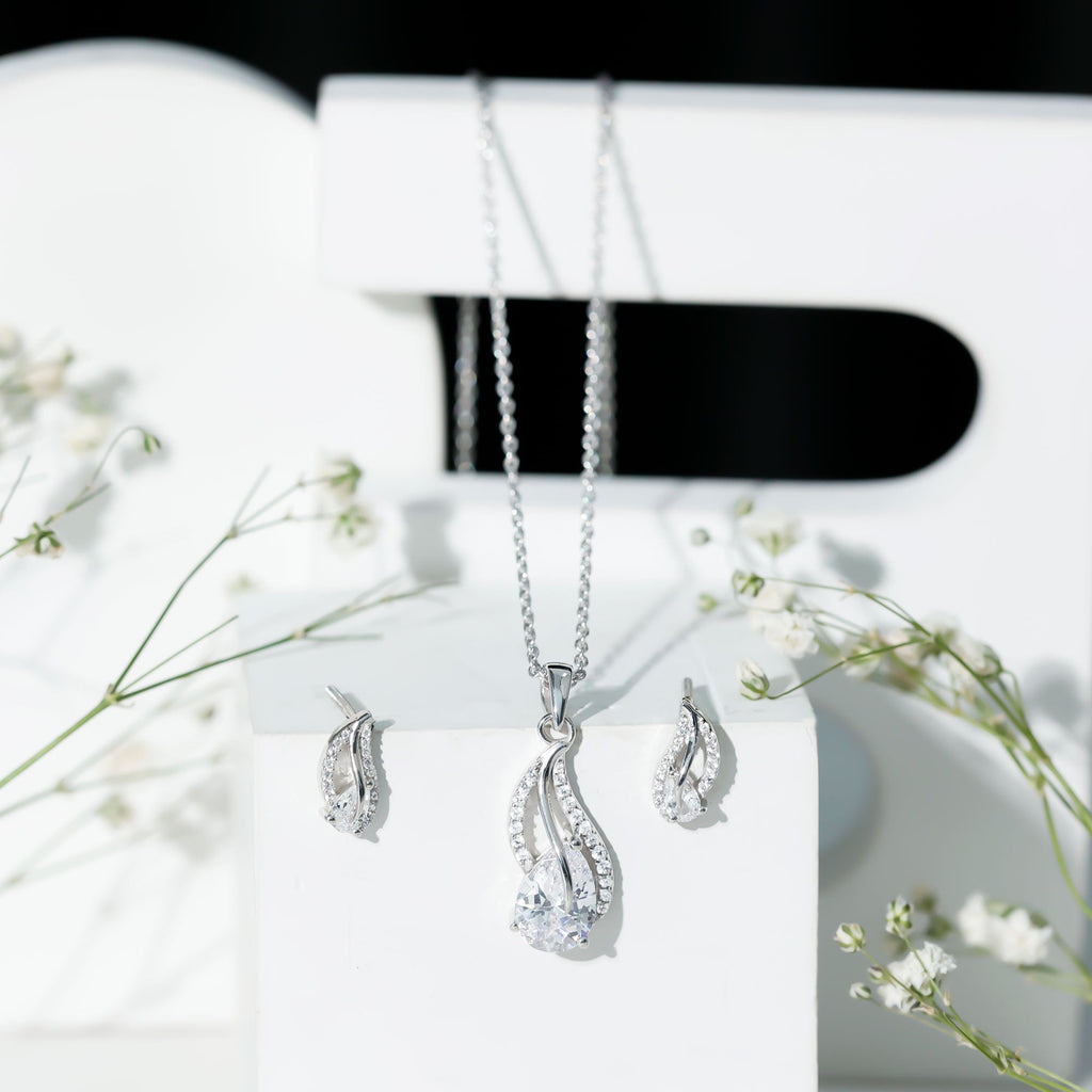 Pear Cut Cubic Zirconia Bridal Necklace and Earrings Set in Silver