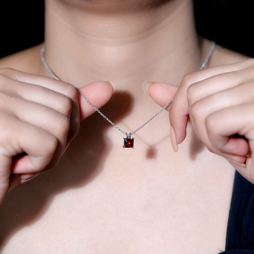 Solitaire 6 MM Garnet Princess Cut Pendant Necklace with Chain