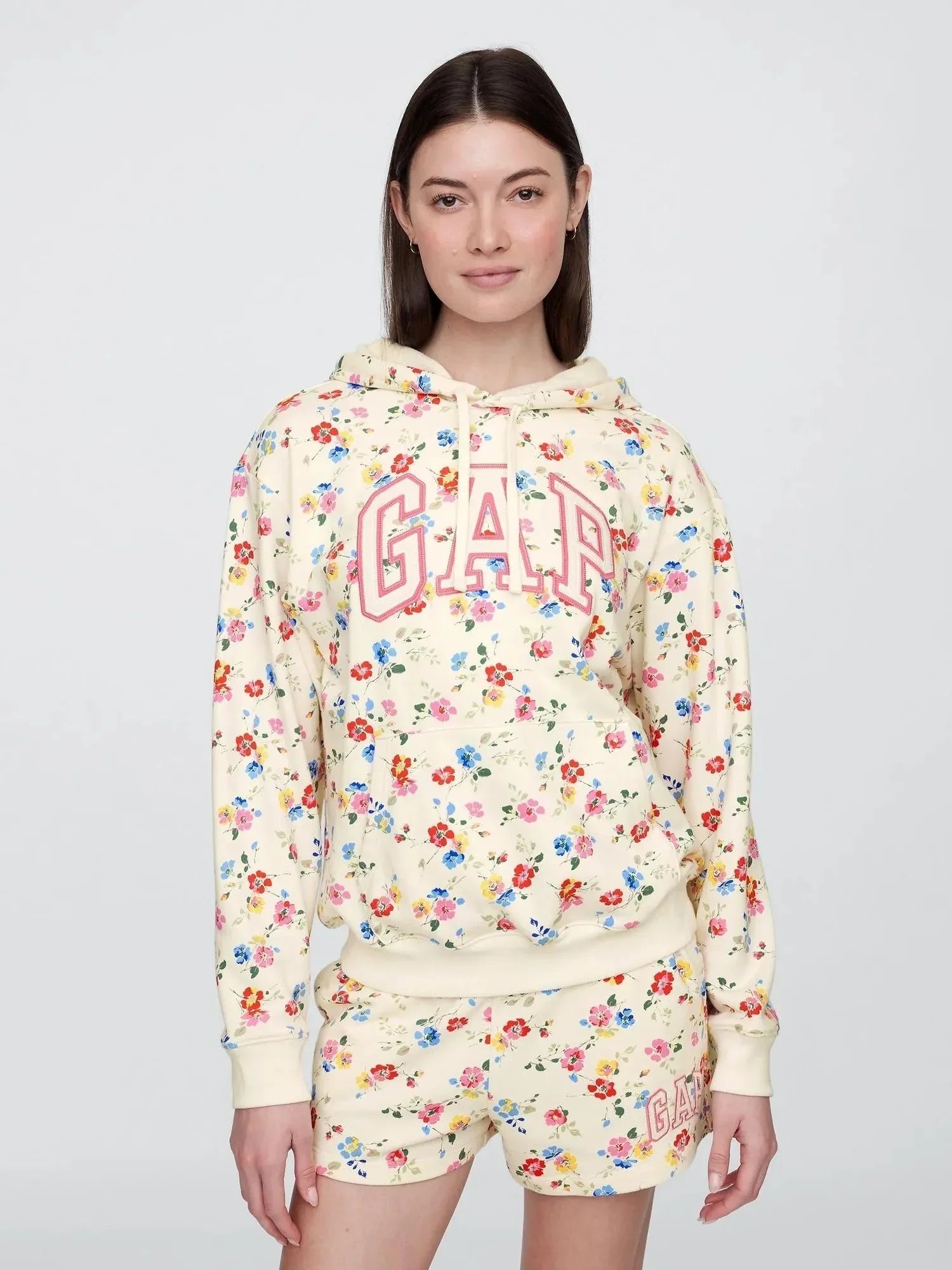 Relaxed Gap Logo Off White Hoodie