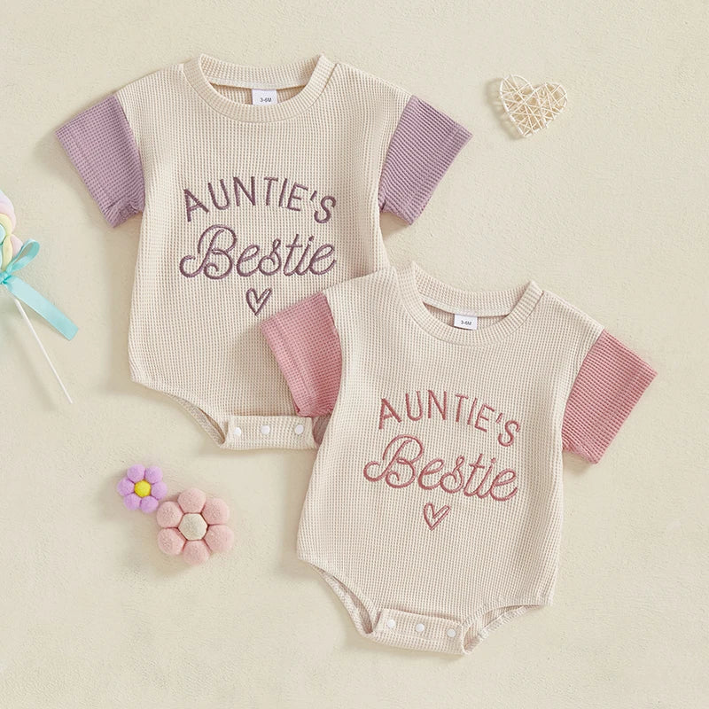 Baby Girl Auntie&amp;#39;s Bestie Romper Contrast Color Letter Embroidery Waffle Crew Neck Short Sleeve Jumpsuit