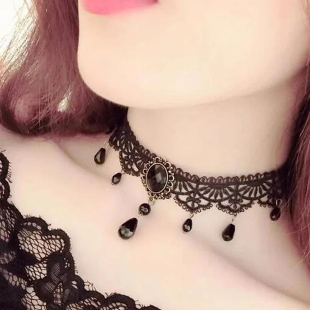 Gothic Vintage Chocker Necklace