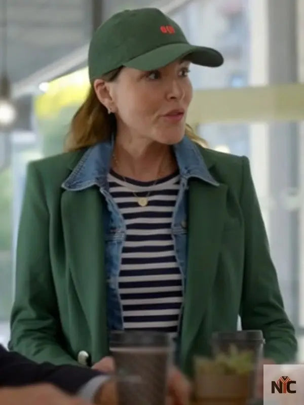 Shrinking S02 Christa Miller Green Blazer