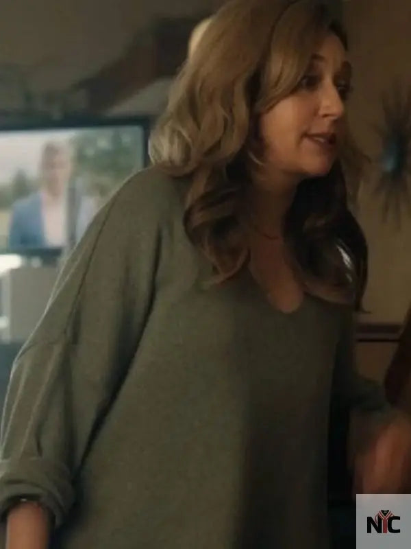 Stick Mariana Treviño V Neck Sweatshirt