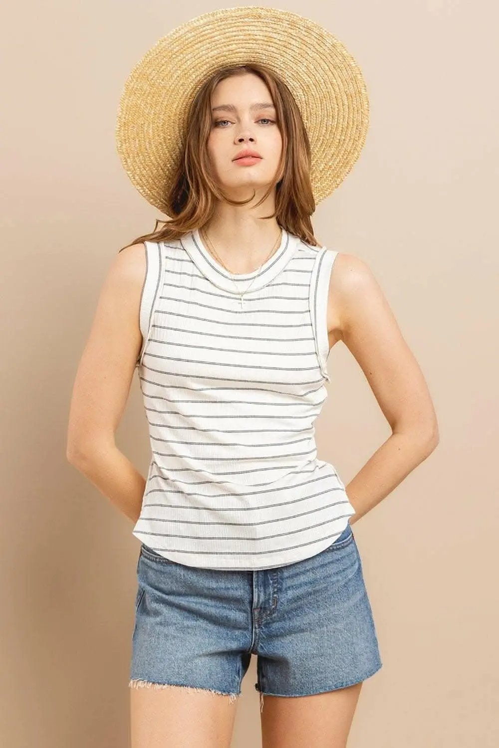 Trendsi Striped Tank Top Women&amp;#39;s Summer Casual Round Neck Sleeveless Essential