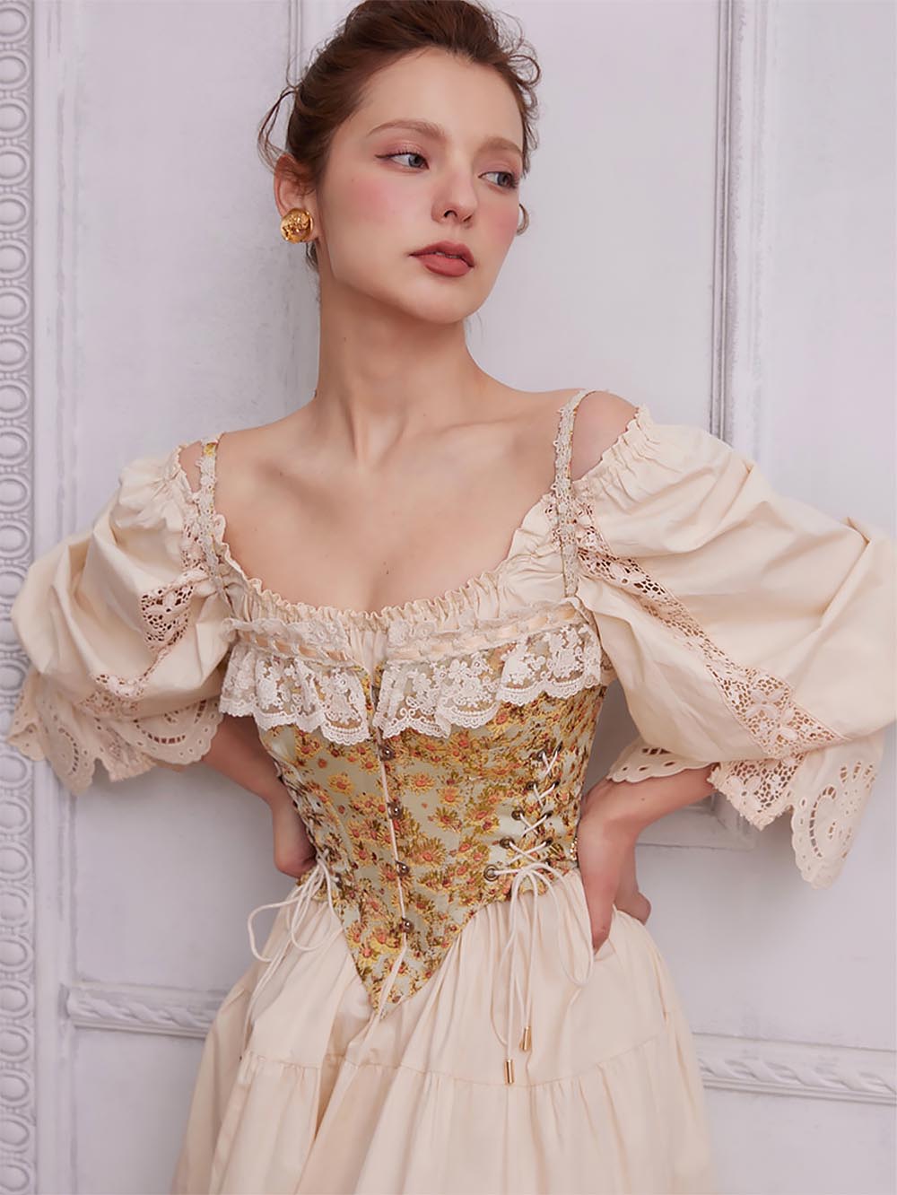 Sunflower Embroidered Lace Herringbone Corset | ZAKAPOP