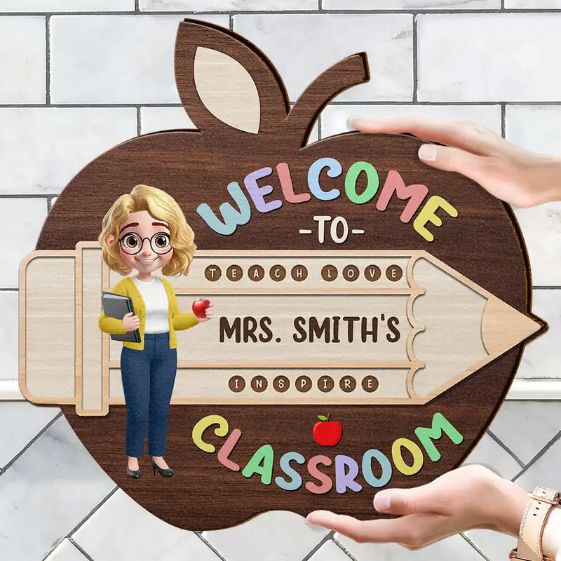 Teacher Apple Class Name - Personalized Custom Shaped Wood Sign - Back To School, 1st Day of School - Custom Gift For Teachers & Educators, Classroom Decoration
